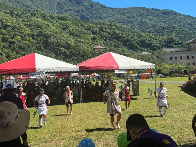 LINE_ALBUM_11376萬榮鄉原住民傳統射箭錦標賽戶政宣導_250624_8