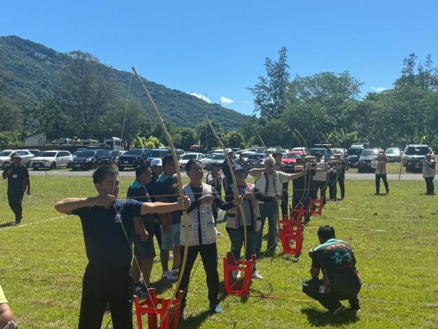 LINE_ALBUM_11376萬榮鄉原住民傳統射箭錦標賽戶政宣導_250624_7