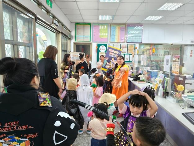 LINE_ALBUM_1131024萬榮鄉托兒所萬聖節快閃_241024_8