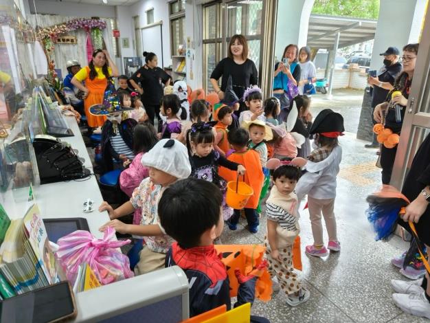 LINE_ALBUM_1131024萬榮鄉托兒所萬聖節快閃_241024_6