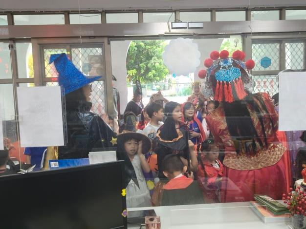 LINE_ALBUM_長橋國小暨幼兒園萬聖節🎃_250624_4