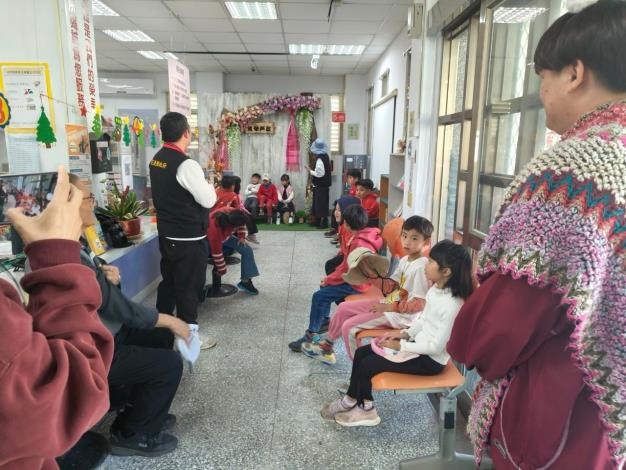 LINE_ALBUM_1131220萬榮國小參訪_250624_2