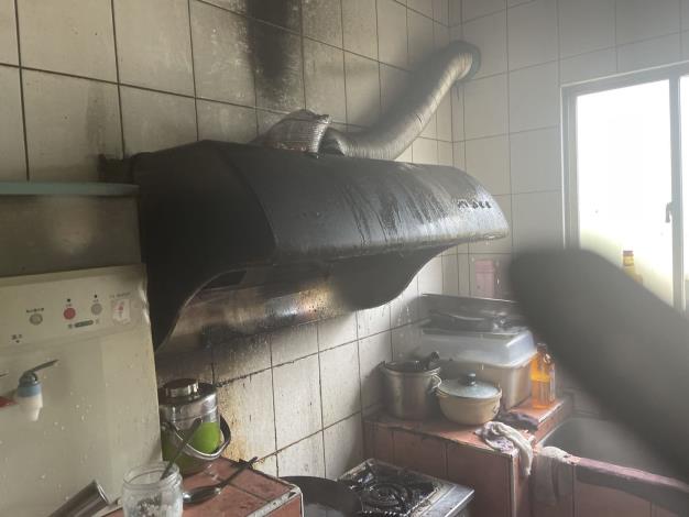 1120531-消防局東里分隊籲請民眾留意烹飪時務必人離火熄 (2)
