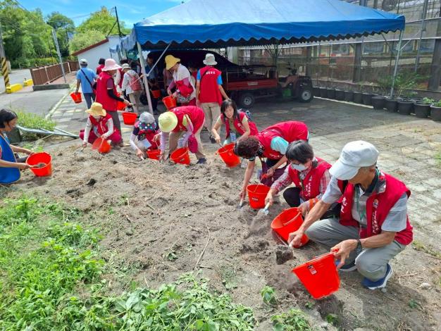 LINE_ALBUM_1140920友廟回訪第一天_250924_6