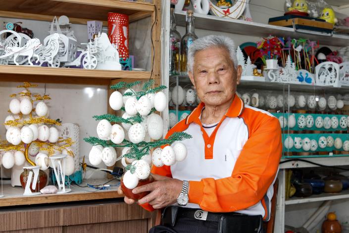 1-6【蛋雕藝術家】劉見仁