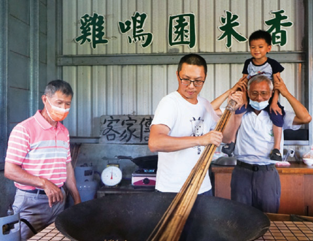 b917c461-b760-4fbb-a4ab-db6c6108ffb6